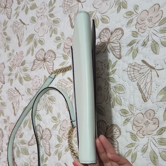 Kate Spade Bag - Picture 6 of 8